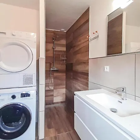Holiday home Lovely In Ledinghem With Kitchen Ledringhem